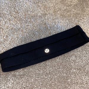 Black Lululemon Headband
